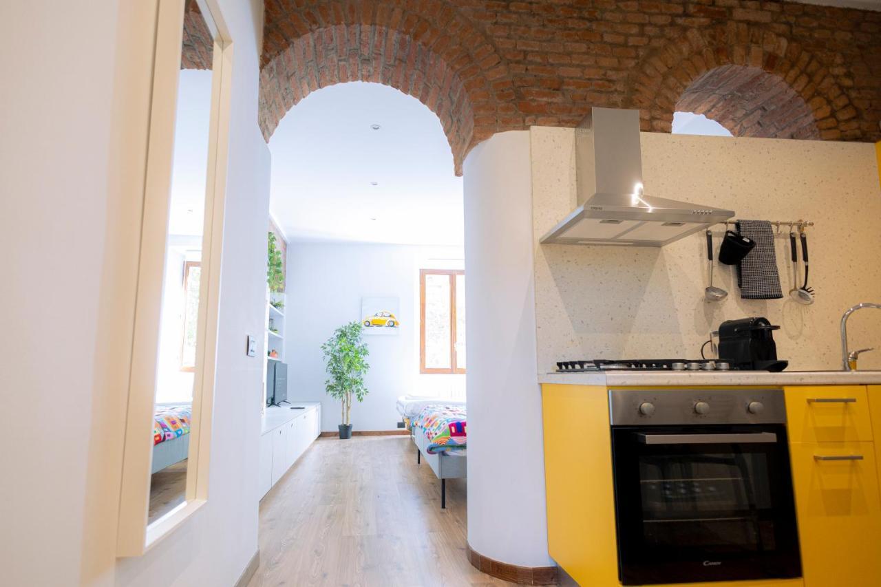 The Red Bricks Home - San Babila Area Mediolan Zewnętrze zdjęcie